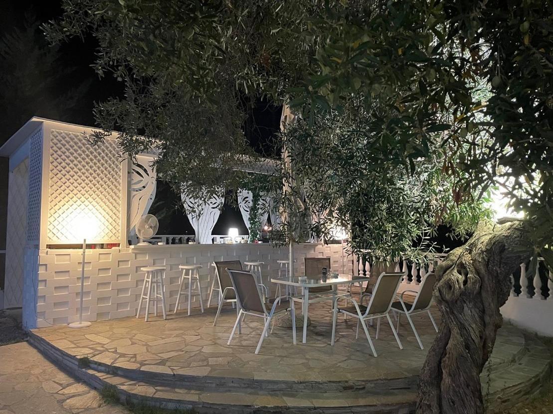Hotel Valerios Kriopigi Dış mekan fotoğraf